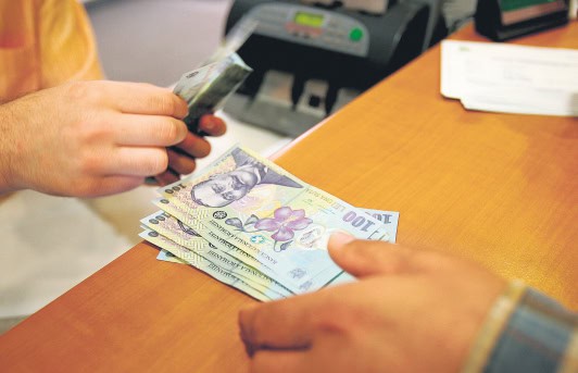 Se reduce numărul de contribuții sociale