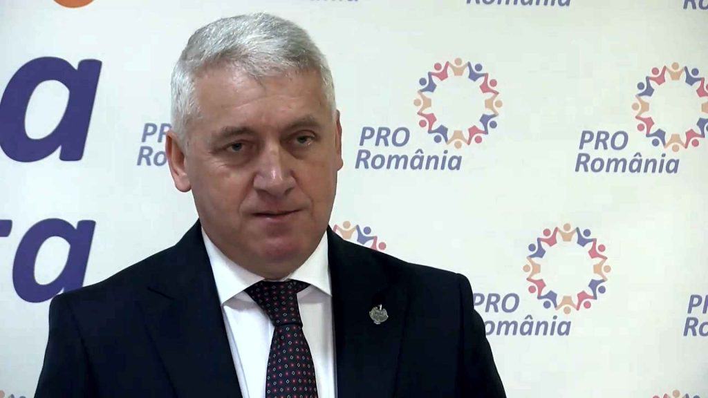 Senatorul Adrian Ţuţuianu, preşedintele Pro România Dâmboviţa