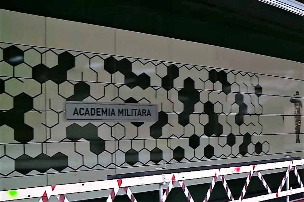 Metrou Drumul Taberei - stația Academia Militară