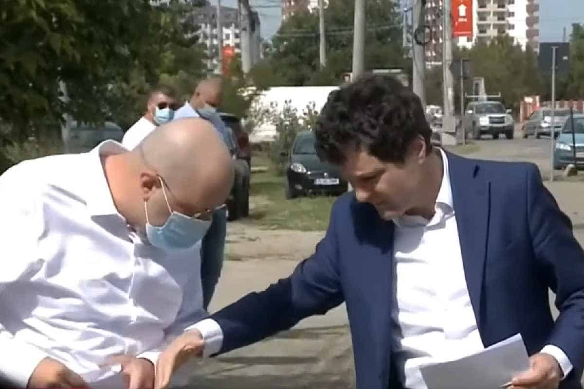 Barna, după scandalul provocat de Bădulescu la conferința lui Nicușor Dan: Administrația de troli a Bucureștiului a arătat că e o adunătură de huligani