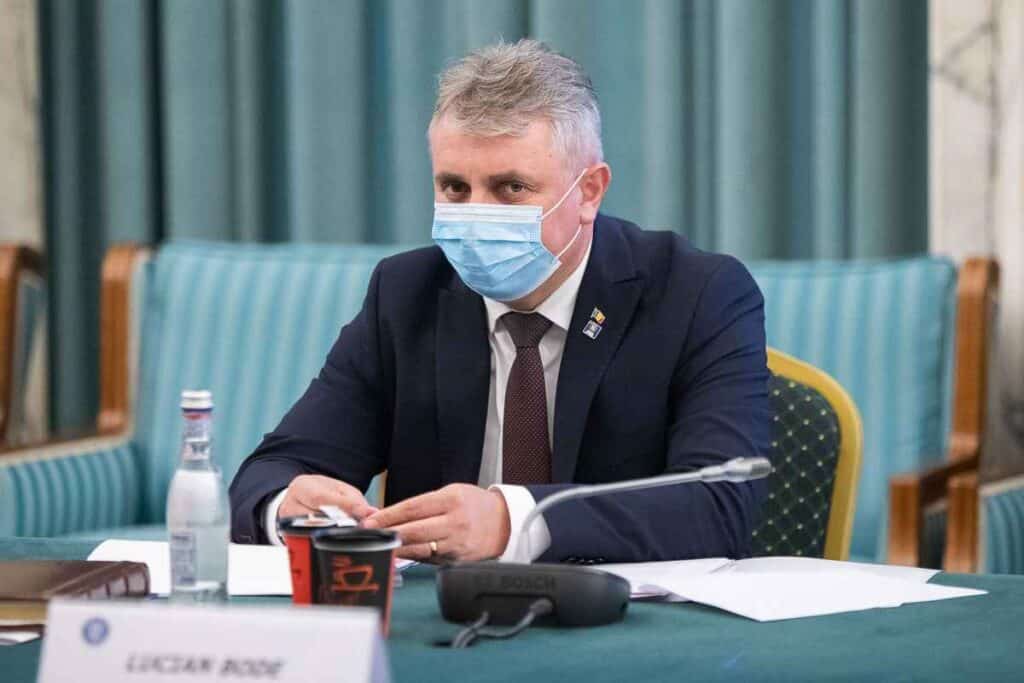 Lucian Bode, accident de mașină. În ce stare este ministrul Transporturilor