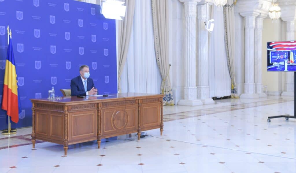 Iohannis sfătuiește companiile din România să devină mai competitive și mai inovatoare