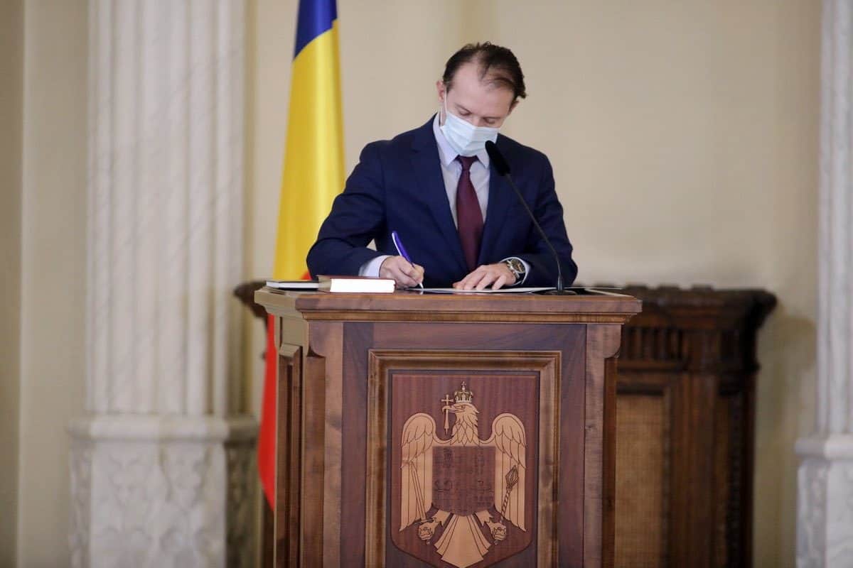 Cîţu, despre demiterea lui Voiculescu, în caz că trece moţiunea: ”De ce să vorbim de remaniere când lucrurile merg foarte bine? Nu înţeleg de ce”