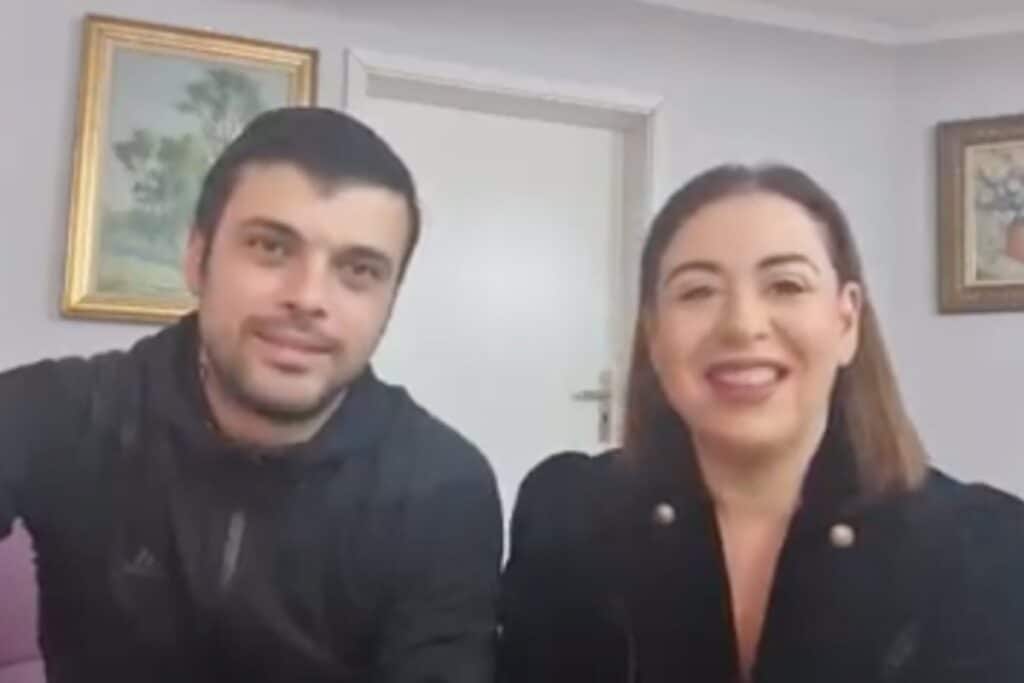 Oana Roman și Marius Elisei au divorțat, amiabil, la notar