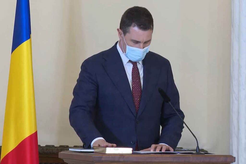 Ministrul Mediului nu crede în Programul de Guvernare. De la ”nu vom introduce noi taxe” la ”taxa de poluare”