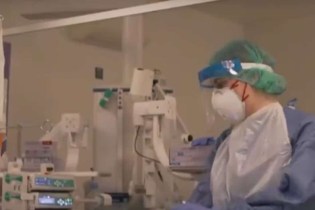 Alertă! Peste 6000 de cazuri noi de COVID, în ultimele 24 de ore