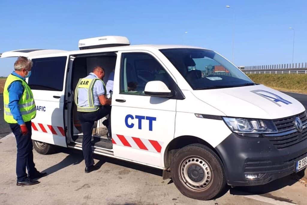 Din 64.000 de maşini verificate, în trafic, de RAR, 50% aveau deficienţe tehnice majore şi periculoase