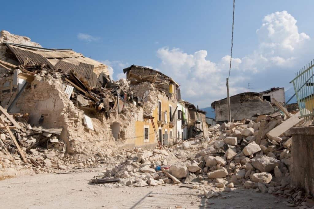 La 44 de ani de la cutremurul din 1977, amintirea dezastrului este încă vie: 32.897 de clădiri prăbuşite şi grav avariate și peste 1500 de oameni morți