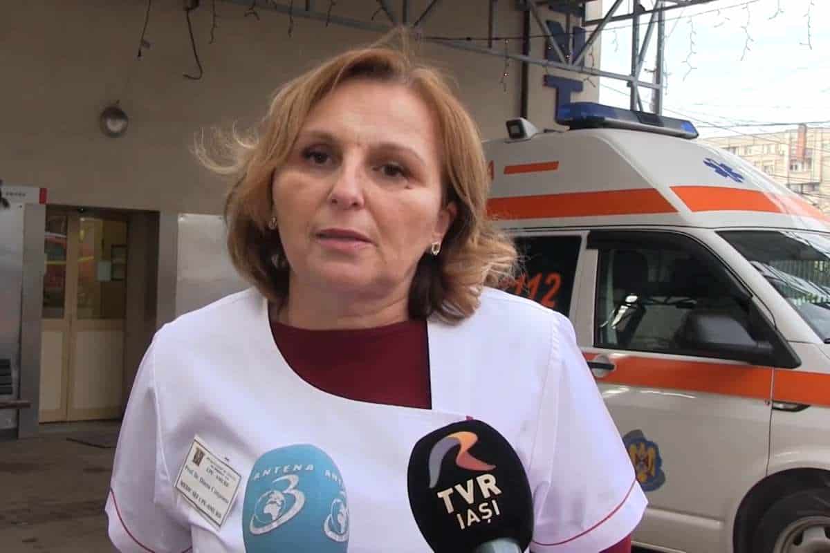 Diana Cimpoeşu, medic-şef UPU-SMURD Iaşi: Medicii şi asistenţii de urgenţă ieşeni sunt trişti şi revoltaţi că eforturile lor nu sunt înţelese de cei care protestează în stradă