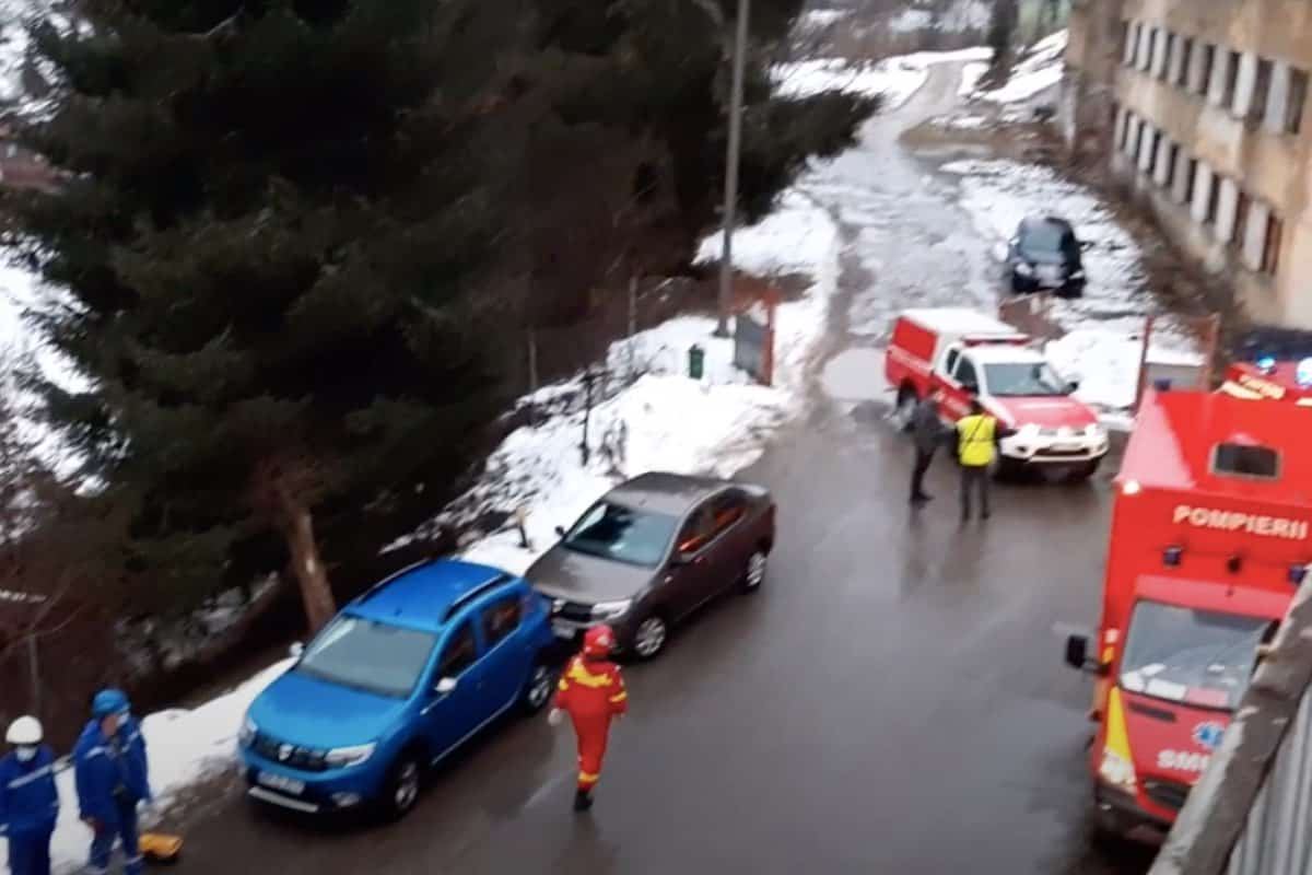 A luat foc încă un spital din România! 70 de persoane evacuate