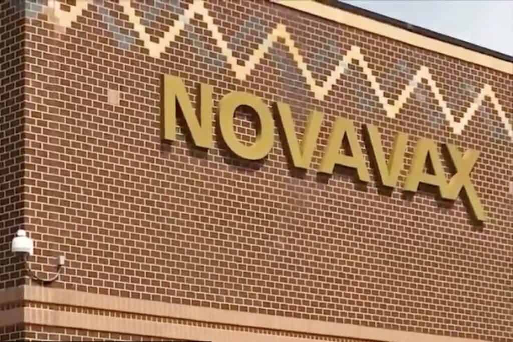 Novavax vrea să-și autorizeze vaccinul anti-COVID în Marea Britanie și SUA