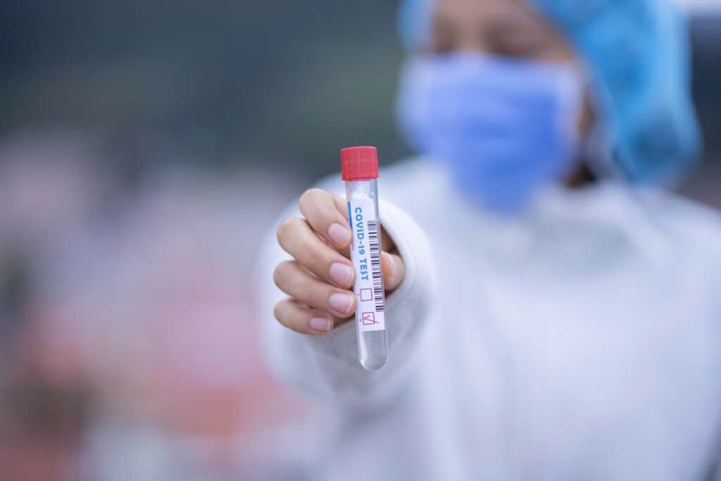 Rata de infectare în București, 1,49 la mia de locuitori. Joi s-ar putea relaxa măsurile de restricție