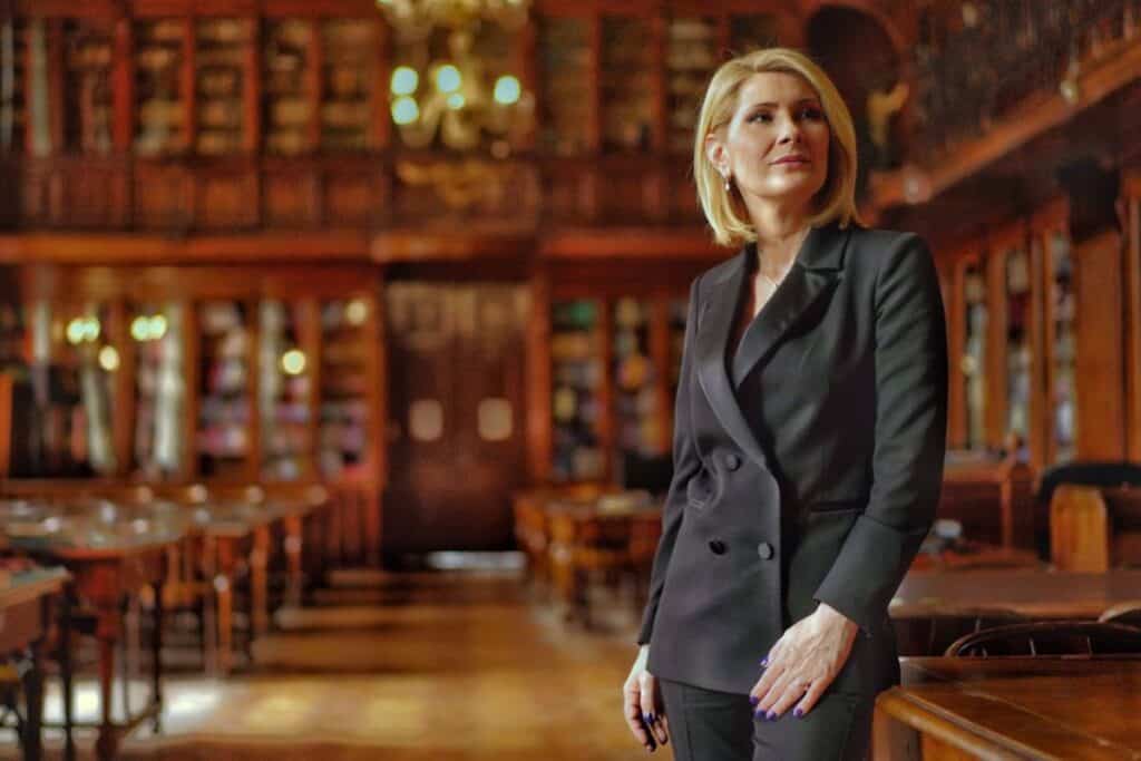 Alessandra Stoicescu, interviu, în Săptămâna patimilor, cu preotul Vasile Ioana