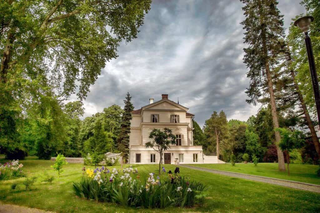 Domeniul Regal Săvârşin va fi deschis publicului, imediat după Paști