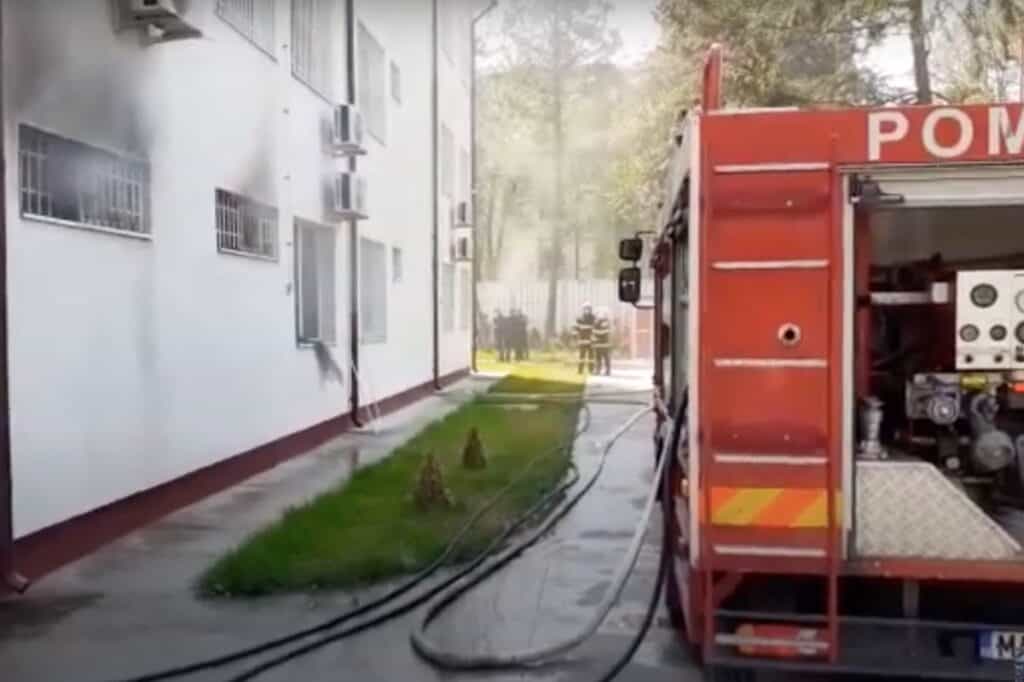 Directorul Spitalului Slatina, despre incendiu izbucnit în unitate: Un pacient în sevraj ar fi dat foc