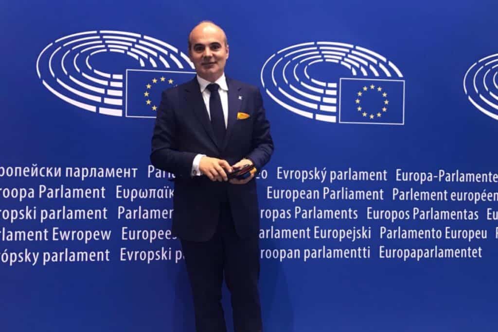 Rareș Bogdan: Cîțu se bucură de susținerea totală a lui Iohannis