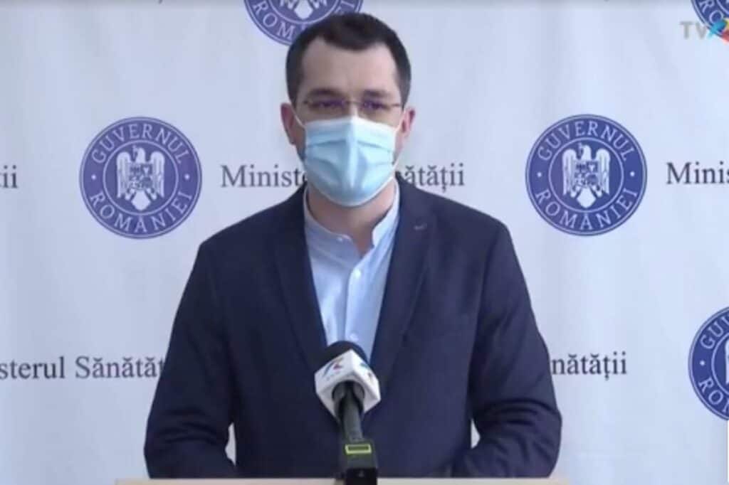 Vlad Voiculescu anunţă modificarea condițiilor de înmormântare a persoanelor infectate cu COVID. În plus, aparținătorii vor avea dreptul la vizite în spital