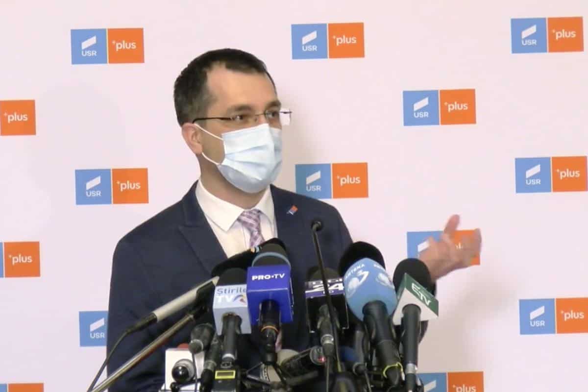 Voiculescu, despre deschiderea şcolilor: Este un succes al acestui Guvern, dar s-a transformat în pasarea vinei la MS