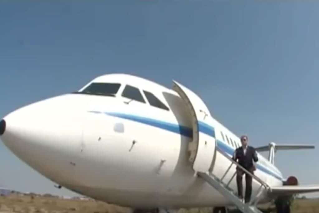 Avionul prezidențial al lui Ceaușescu, scos la licitație