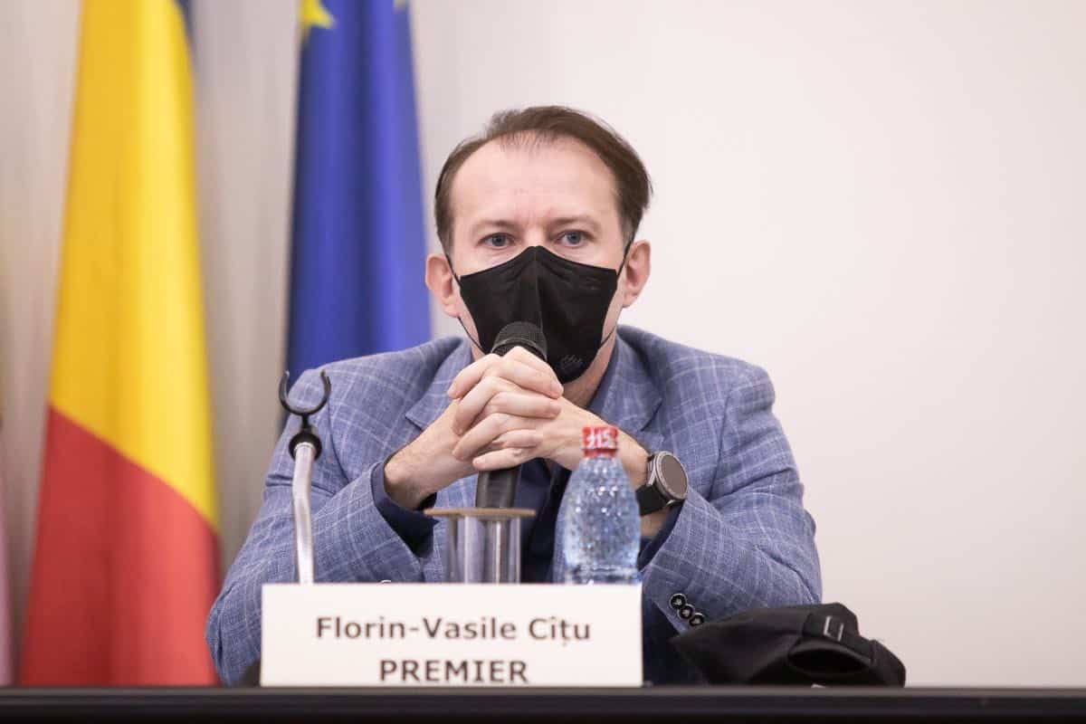 Cîţu s-a dus la Constanţa să pregătească… sezonul estival