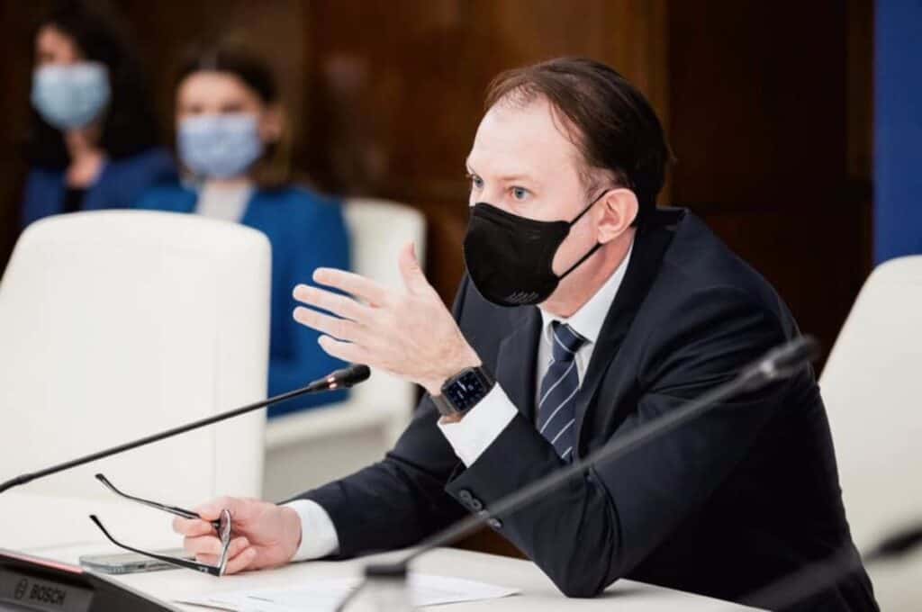 Cîțu are planuri mari pentru 22 mai: Scoate tot GUvernul în stradă să susțină vaccinare și dă voie la spectatori la Finala Cupei României