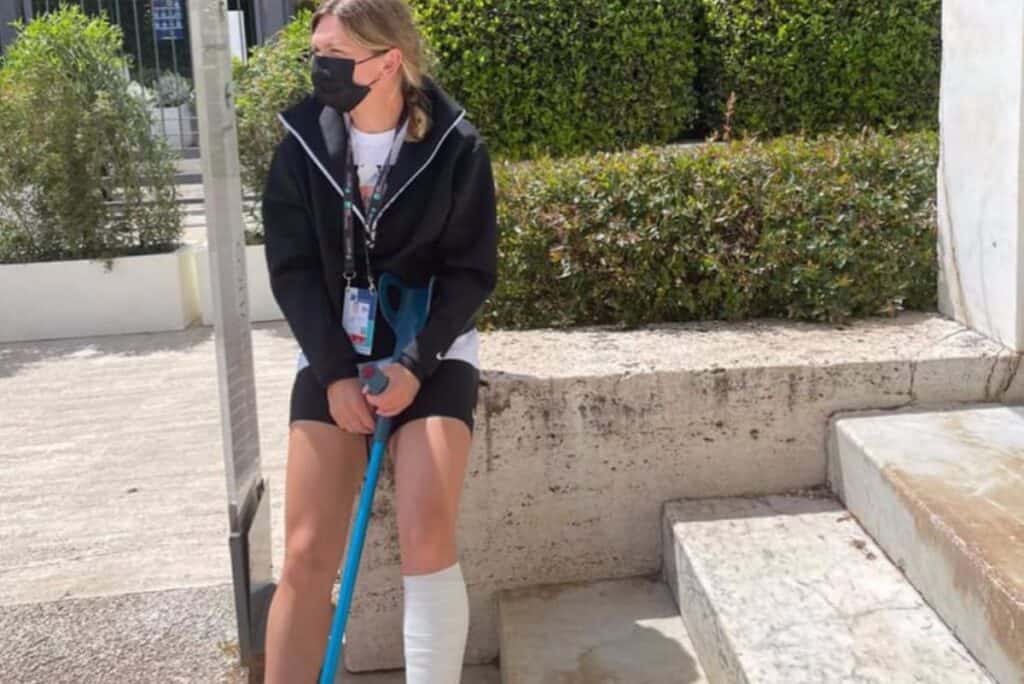 Halep a făcut RMN la Roma: Am o mică ruptură la gamba stângă