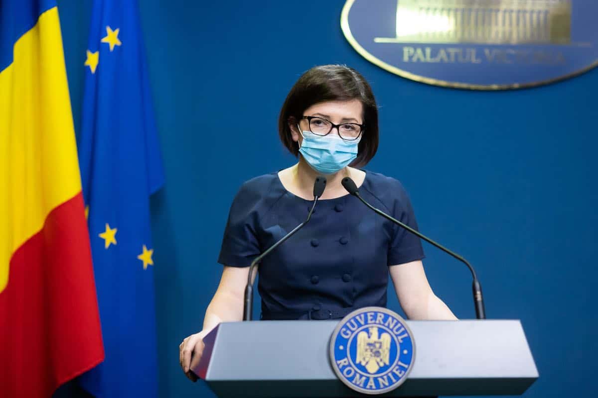 Mihăilă: Fac apel la medicii de familie să se implice în vaccinare (…) Încurajez părinţii să-şi vaccineze copiii când va fi posibil