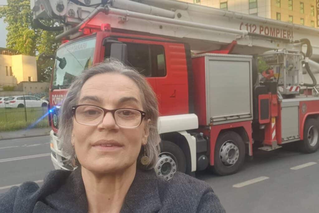 Acoperișul Teatrului Evreiesc de Stat, distrus de vânt! Maia Morgenstern: “Zboară tabla… ”