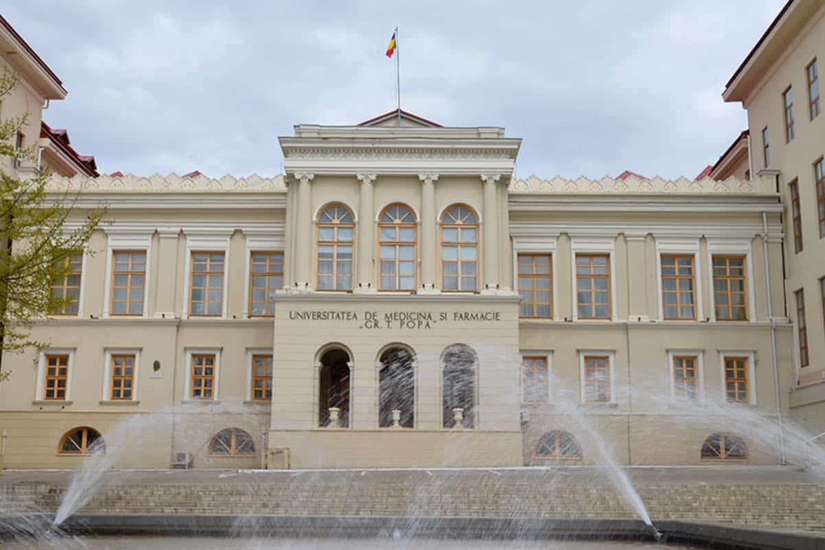 Scandal la UMF Iași, după zvonul că studenții nu vor fi primiţi la examene decât pe bază de vaccin sau test PCR negativ
