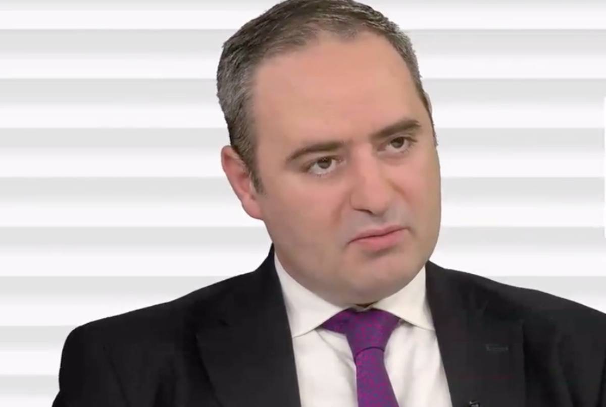 Nazare îi dă peste nas premierului, după ce acesta a criticat programul de capitaizare al BII: "Ministrul de Finanţe Cîțu a avut 2020 la dispoziţie pentru a-l denunţa"