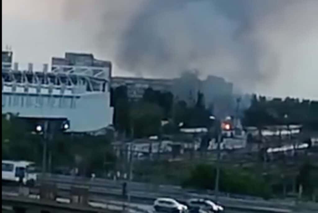 Incendiu la Gara de Nord: Au luat foc vagoanele abandonate