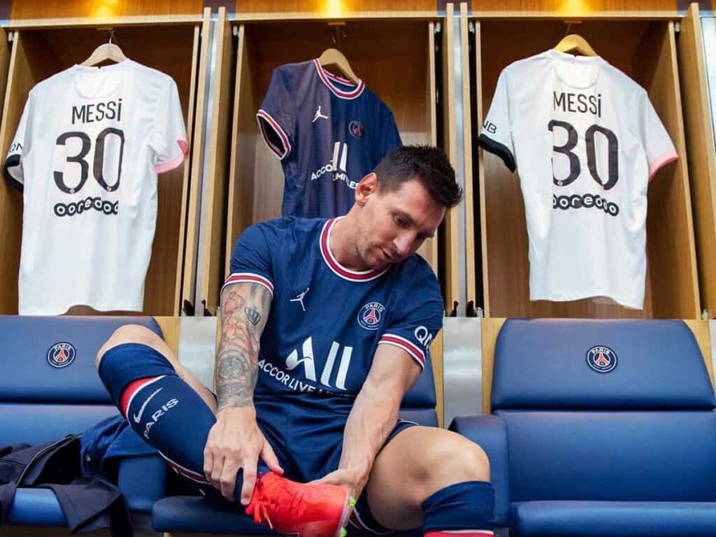 Messi și tricourile cu nr. 30. foto: facebook, PSG