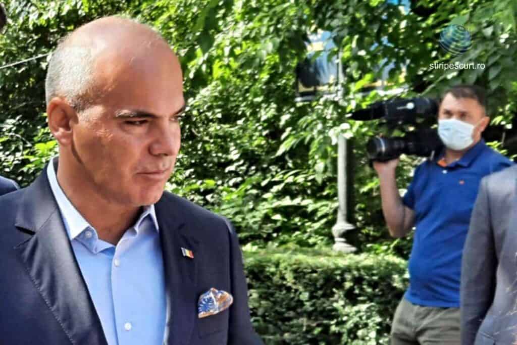 Rareș Bogdan: AUR-USR-Plus au incendiat ieri Democrația în România, după modelul Reichstag-ului German