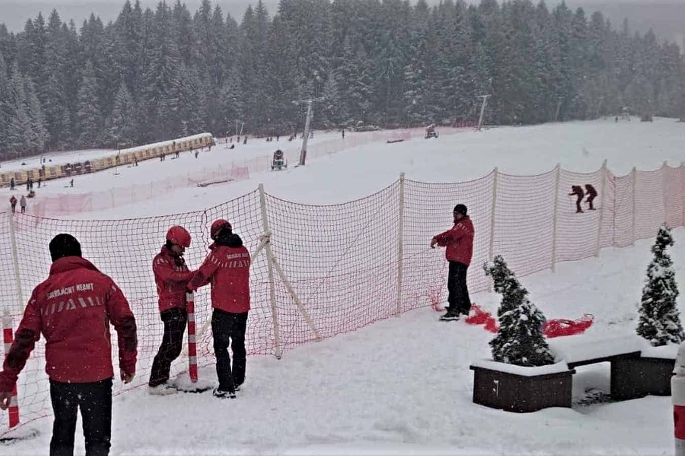 ârtiile de schi şi sanie ale complexului Durău Park s-au deschis oficial, conform anunțului făcut de salvamontiștii nemțeni. foto: Salvamont Neamț