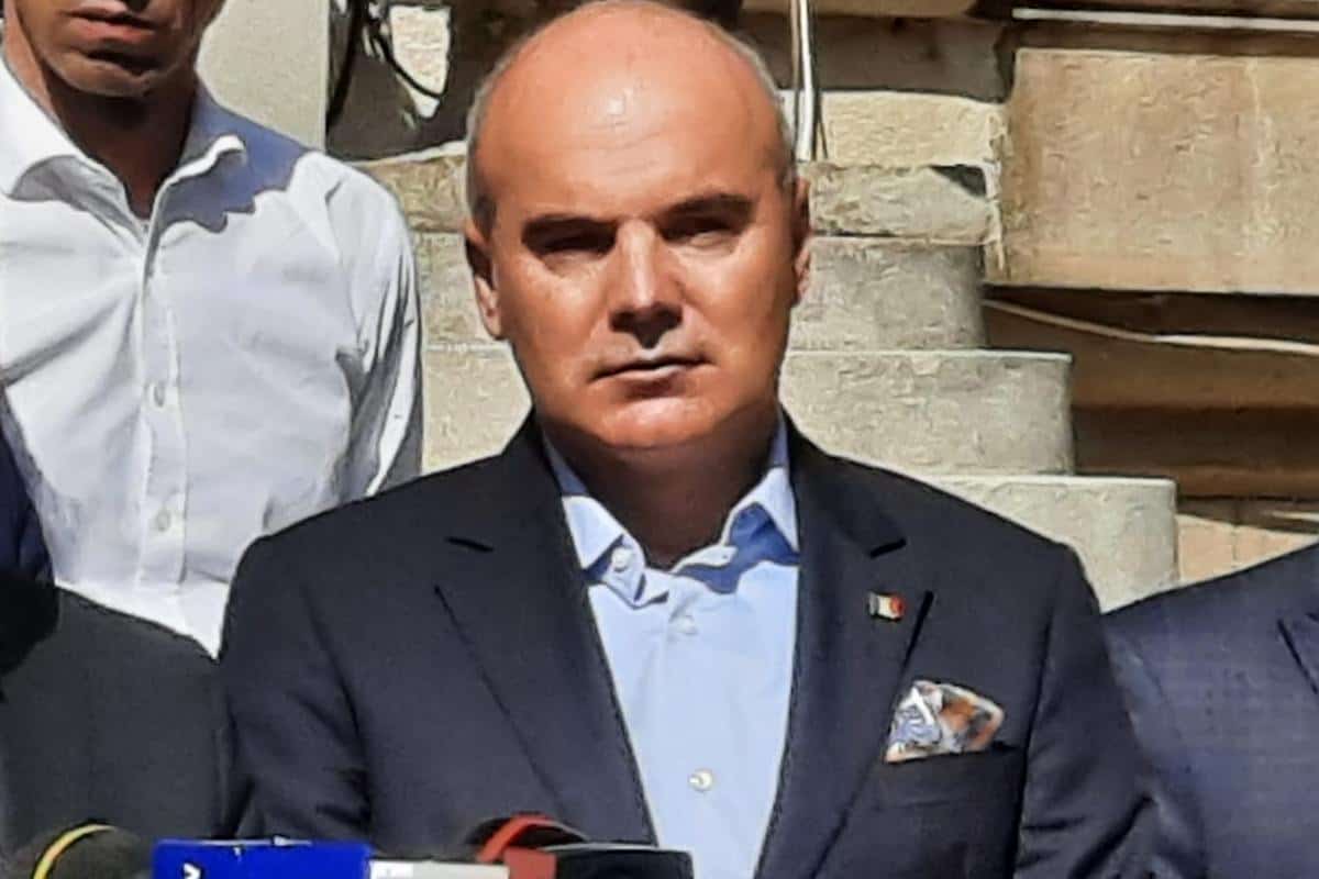 Rareș Bogdan, dspre creșterea salariilor românilor: ”Măsuri economice liberale. Să fie limpede!”. Sursa foto: stiripescurt