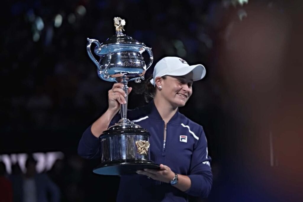 Ashleigh Barty şi-a anunţat retragerea din activitate, din postura de lider WTA. Sursa foto: captura video AO