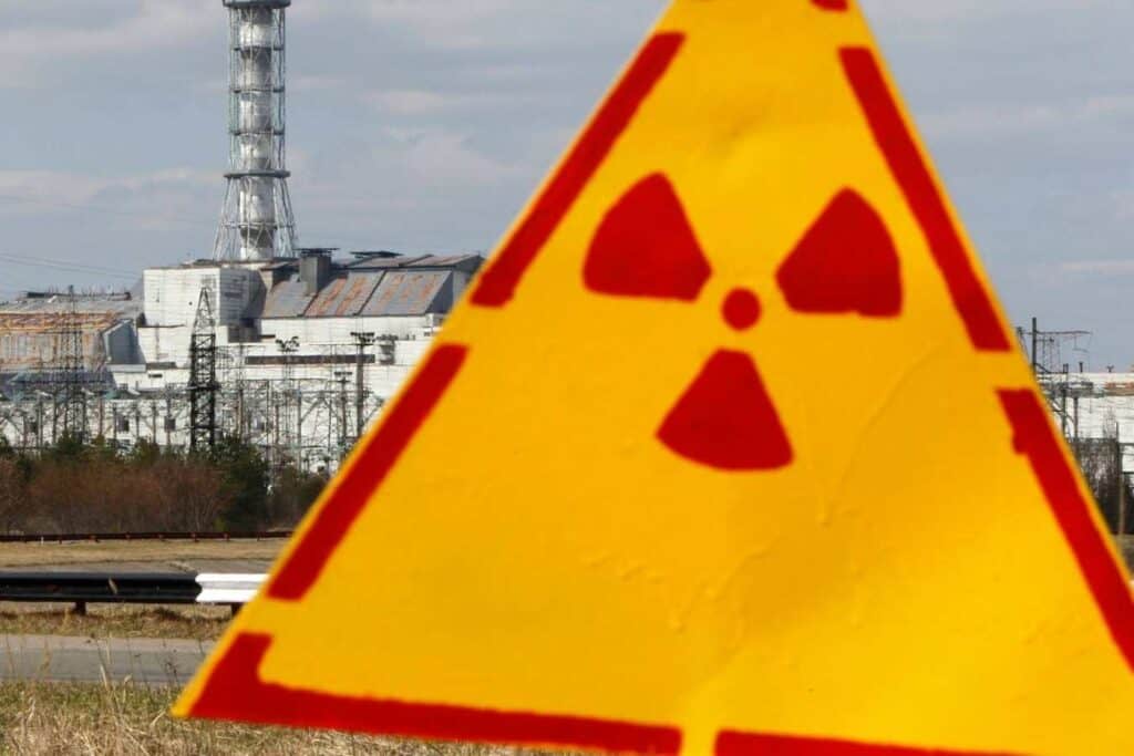 PROBLEME la Cernobîl: Centrala Nucleară este ”complet debranşată de la reţeaua electrică”, din cauza acţiunilor militare ruse. Foto: Černobyľ/facebook