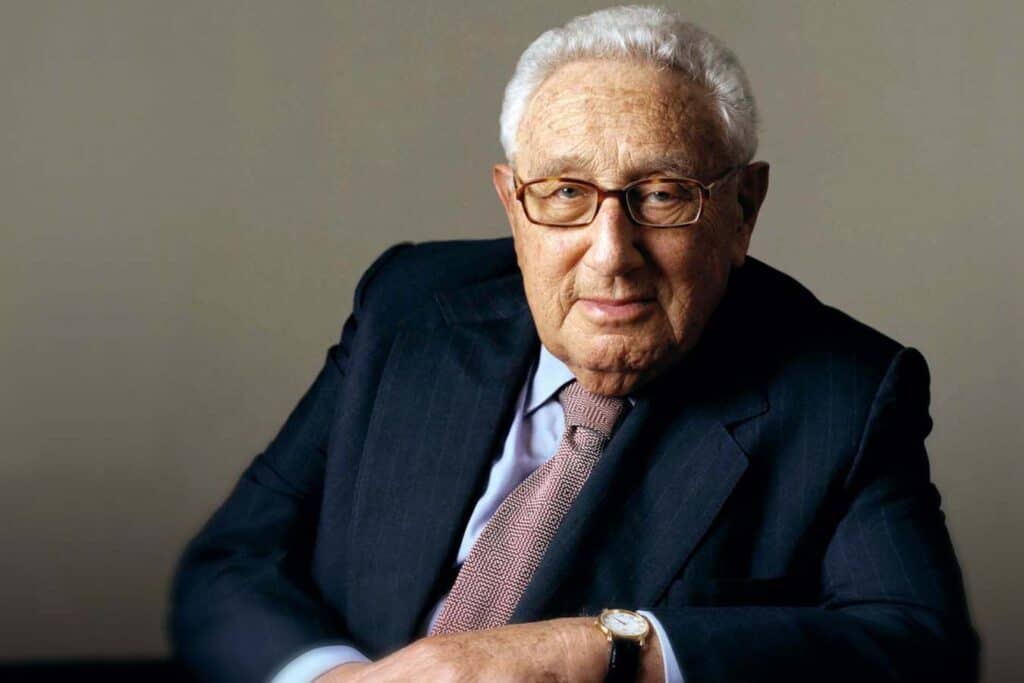 Soluția Ucraina, gândită de Henry Kissinger, în urmă cu 7 ani, împreună cu o analiză actuală a situației din zona de conflict. Sursa foto: henryakissinger.com