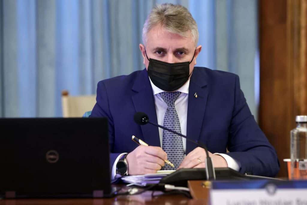 PSD, cererea expresă către ministrul de Interne, pe fondul creșterii cererii de pașapoarte. Sursa foto: Guvern