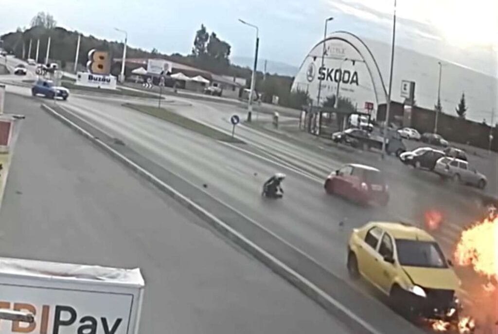 Femeia care a lovit intenţionat cu maşina un poliţist pe motocicletă, condamnată de Curtea de Apel Ploieşti