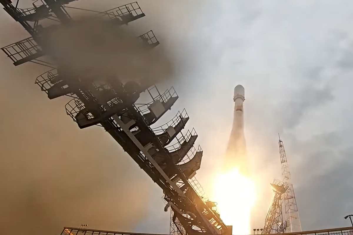 Vladimir Putin îl demite pe şeful agenţiei spaţiale ruse Roscosmos, Dmitri Rogozin, care va fi înlocuit de Iuri Borissov