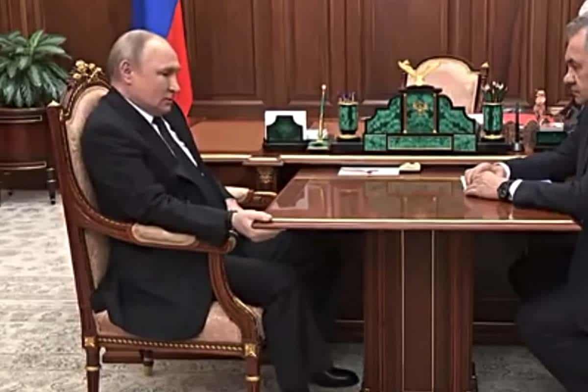 Tony Radakin, șeful armatei britanice, a vorbit despre zvonurile cu privire la sănătatea lui Putin şi posibilitatea ca acesta să fie asasinat
