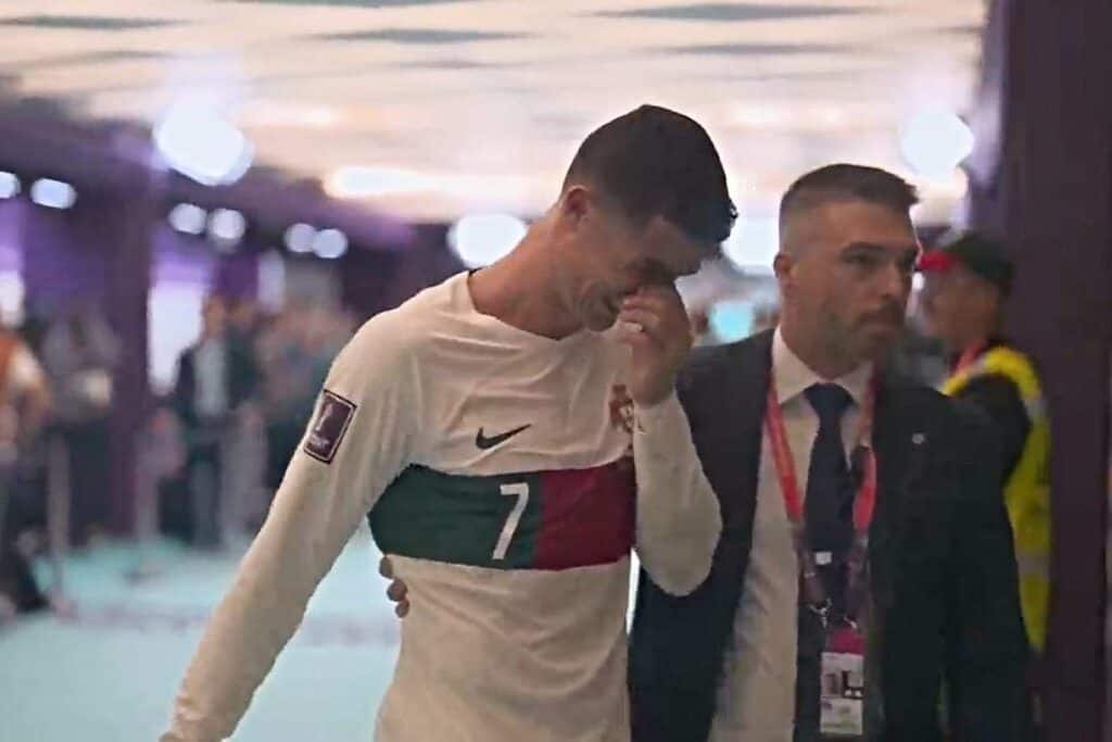 Ronaldo părăsește în lacrimi Cupa Mondială din Qatar 2022