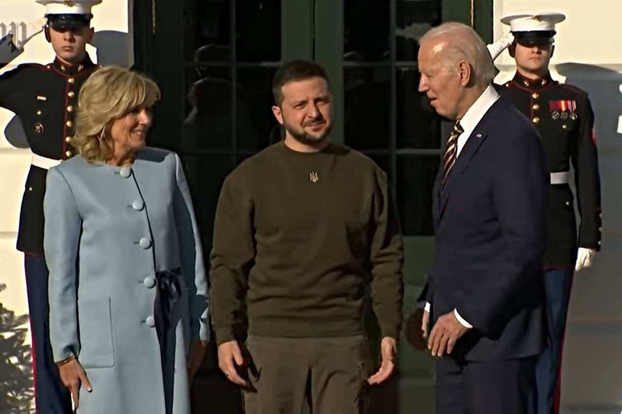 Zelenski, primit de Bideni, într-o vizită istorică la Casa Albă