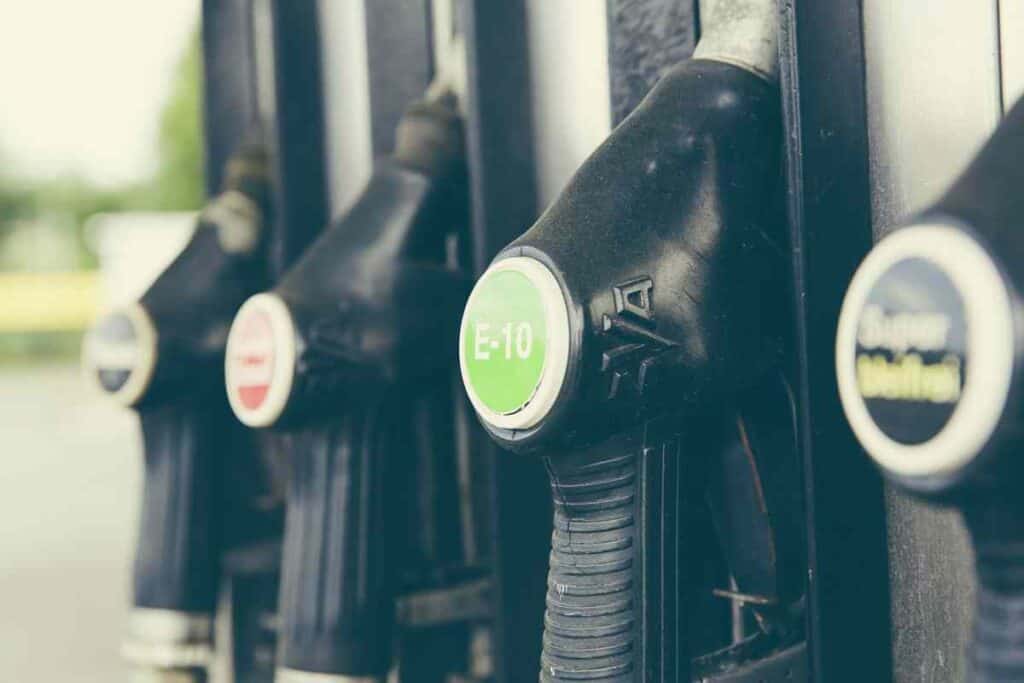 Pret carburanti