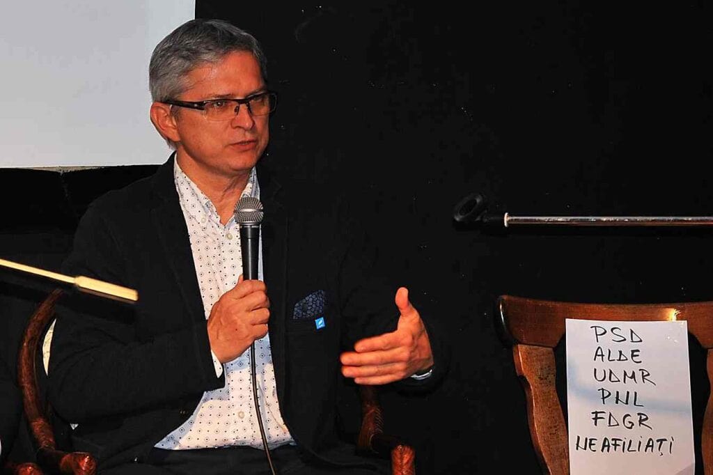 Radu Mihail, liderul grupului USR din Senat
